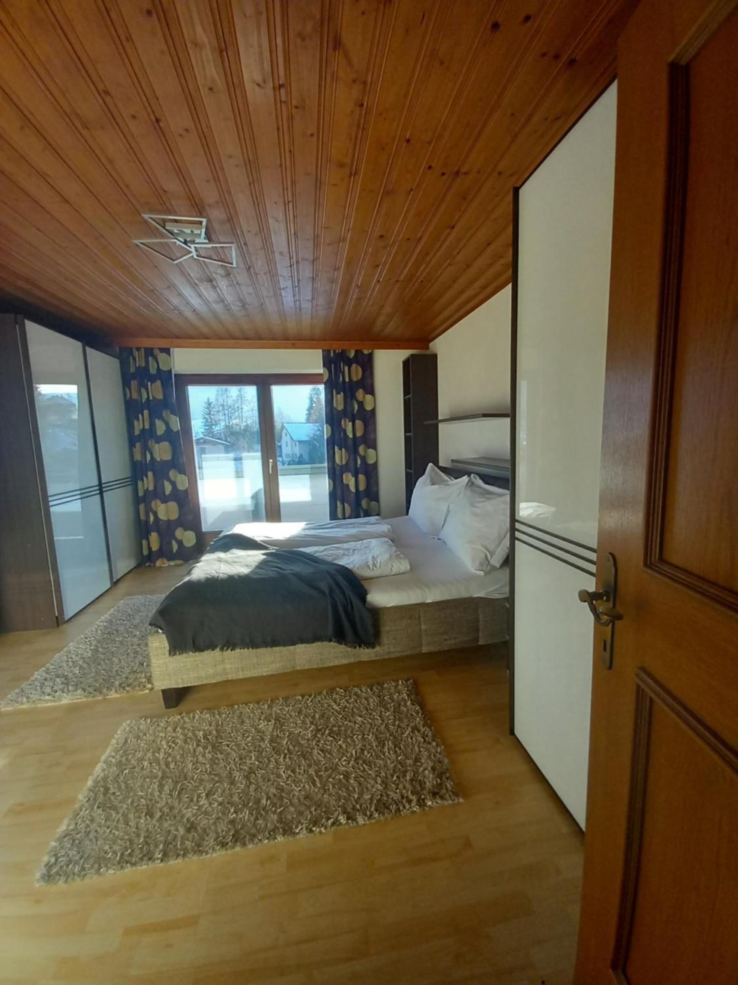 Mani's Apartment